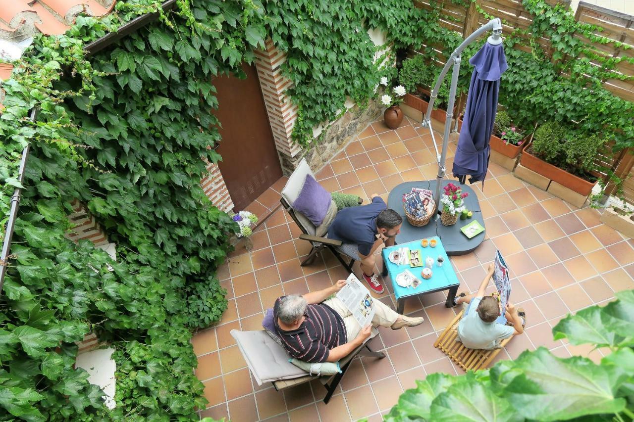 شقة La Casita De Adanero المظهر الخارجي الصورة